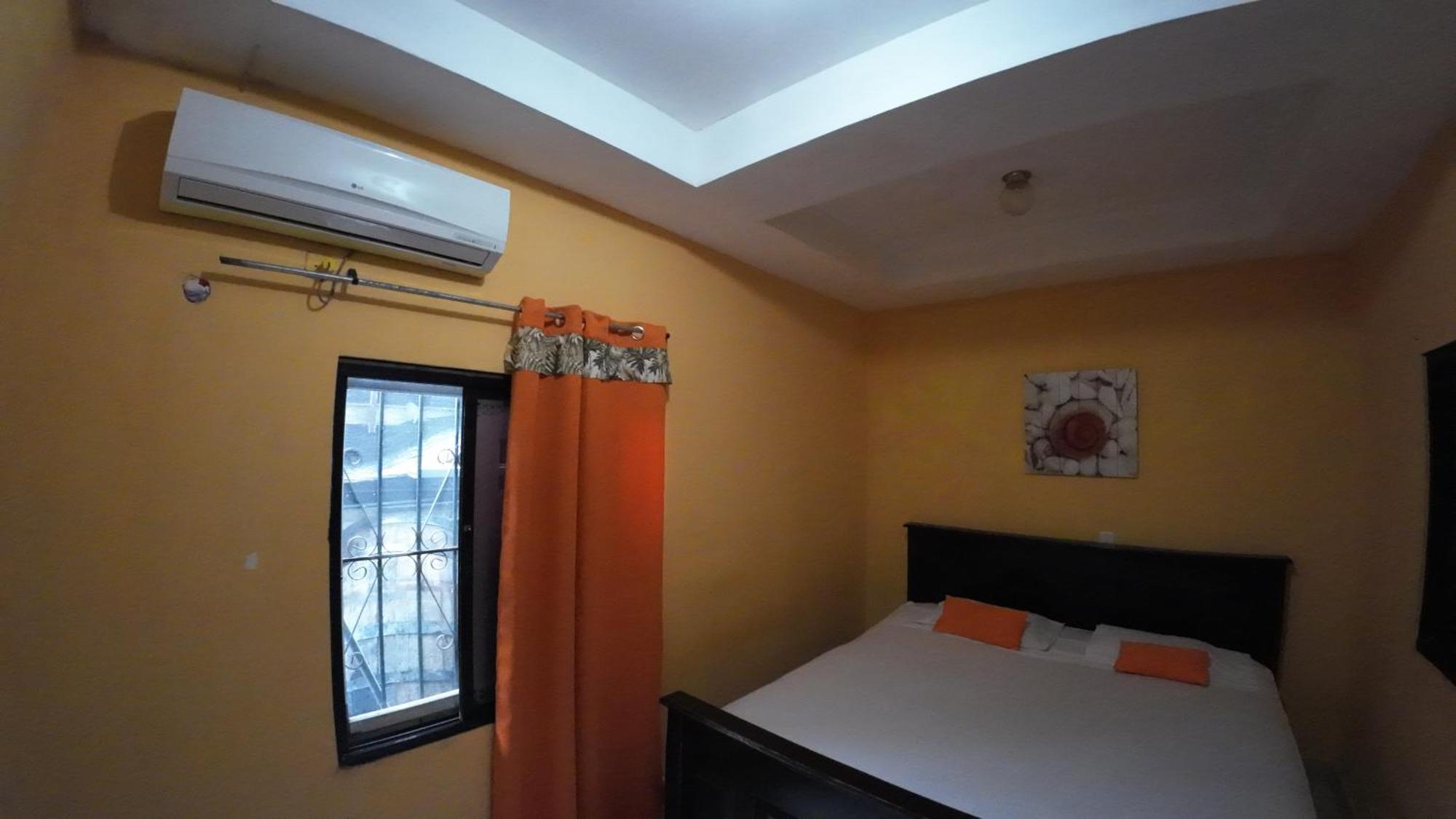 Cataleya Hostel Bocas del Toro Exterior photo